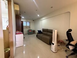 Blk 245 Jurong East Street 24 (Jurong East), HDB 3 Rooms #582441581
